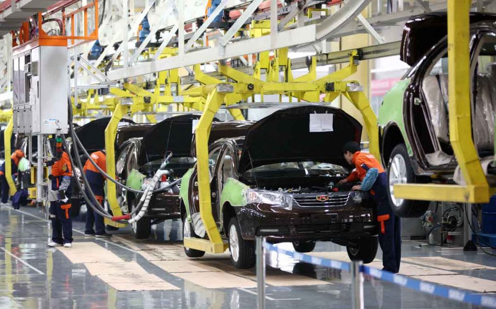 Thiếu chất bán dẫn sản lượng ô tô toàn cầu giảm 7,1 triệu xe